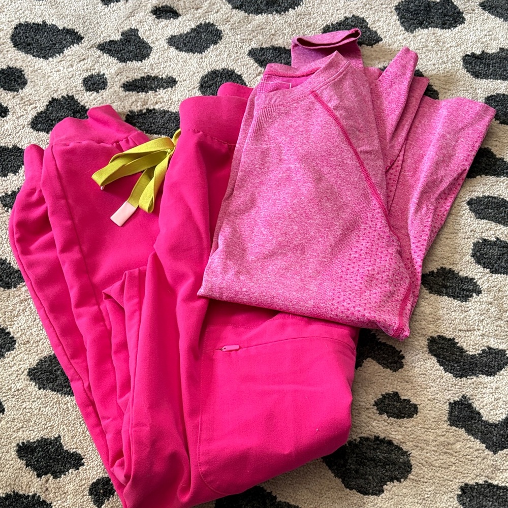 Figs Two-Piece Active Set in Hot Pink with Lime Drawcord